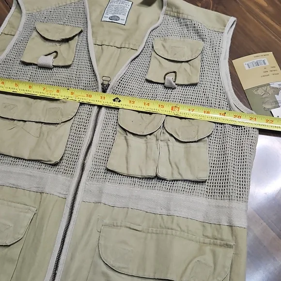 Bugle Boy Fishing Vest - Picture 7 of 8